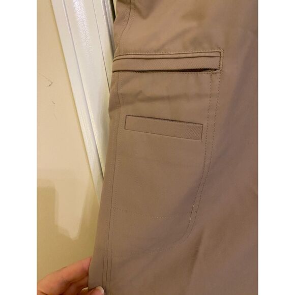 Men's Calloway Golf Shorts - Picture 6 of 8